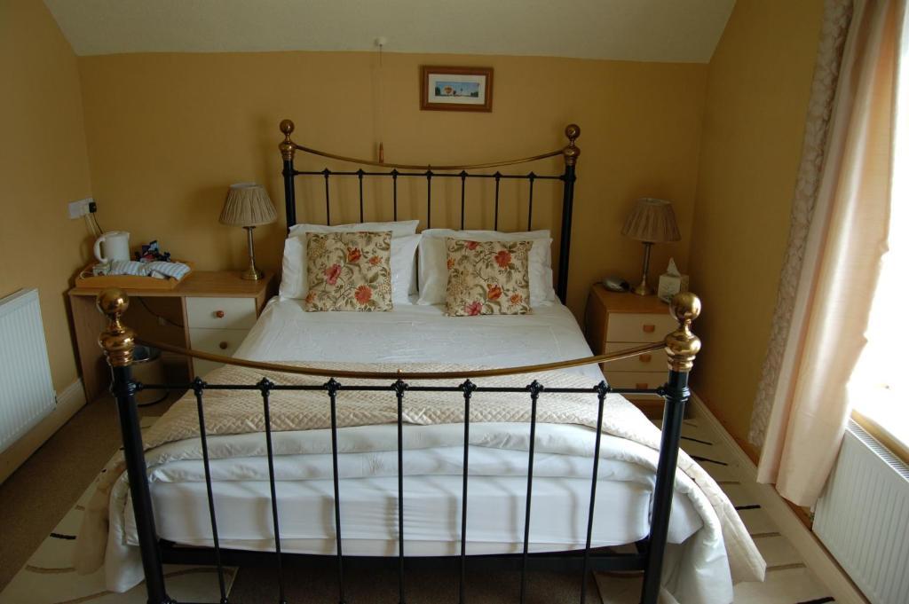 Compton House Bed & Breakfast Ashbourne  Exterior foto